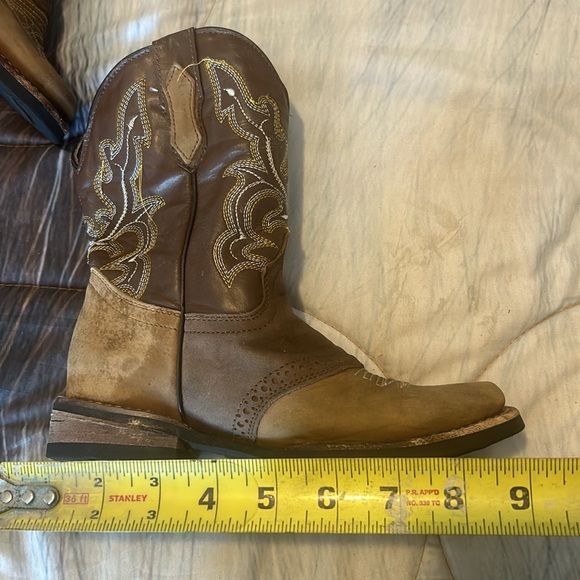 Made in Mexico cowboy boots size 21 / 5.5 US approx. worn a few times. See pics - Picture 7 of 8